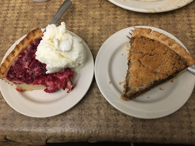 Anna Mae's Bakery & Restaurant