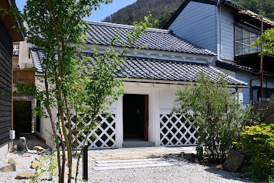 一棟貸し宿とサウナ 束間（つかのま）