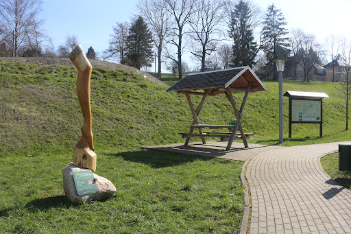 F. W. Wieland - Park Auerbach Logo