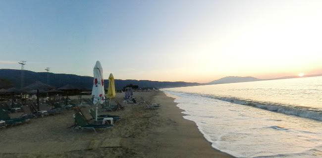 Versus Beach Bar - Άγιος Γεώργιος
