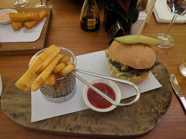 London Heathrow Virgin Atlantic Clubhouse