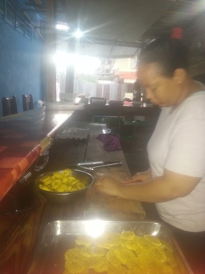 Photos of yoma desayuno y cafeter&iacute;a