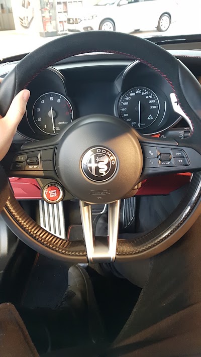 car-dealer