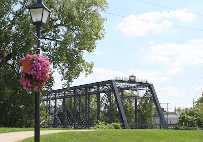 Fort Wayne Outfitters & Bike Depot