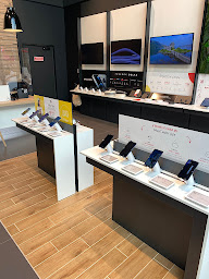 Photo n°6 de Free - Boutique Les Sables d'Olonne à Les Sables-d'Olonne (Opérateur téléphonique)