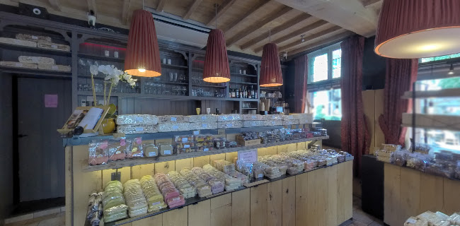 Marzipan-Nougatshop Café by GruuthuseHof - Brugge