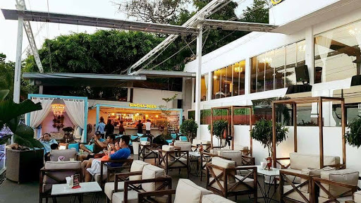 Gazebo Beach Front Lounge Cafe Vung Tau Destimap Destinations On Map