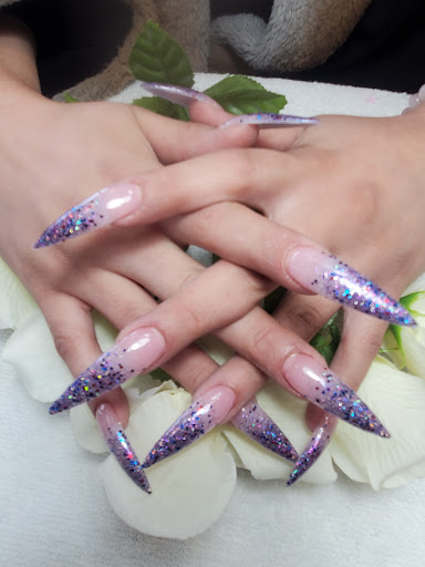 Covington Nails - Thumbnail