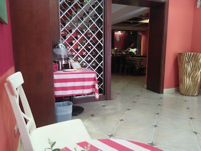 Photos of Ole London Hotel