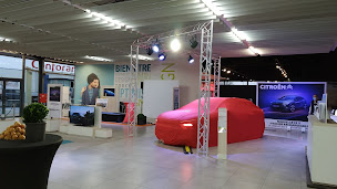 Photo n°20 de BORK-EVENT à Bourges (Magasin de location de chaînes hi-fi)