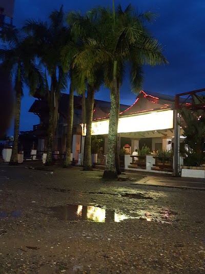 Photos of Harbor Bay Shopping Center