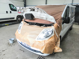 Photo n°4 de Garage Du Canal - Votre agent Opel Montbrison 42600 - Atelier toutes marques à Montbrison (Atelier de carrosserie automobile)