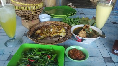 Photos of Pondok lesehan & Pemancingan Neng Cella