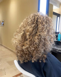 Photo n°3 de Rino de Nicolo à Paris (Magasin de produits de beauté)