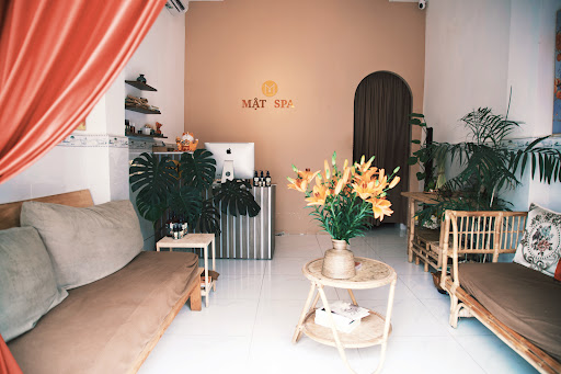 Mật