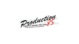 Photo n°11 de SAS PRODUCTION 85, LOCATION DE SCENE MOBILE, SONORISATION, ECLAIRAGE, VIDEO, ECRAN LED à Sainte-Gemme-la-Plaine (Scène)