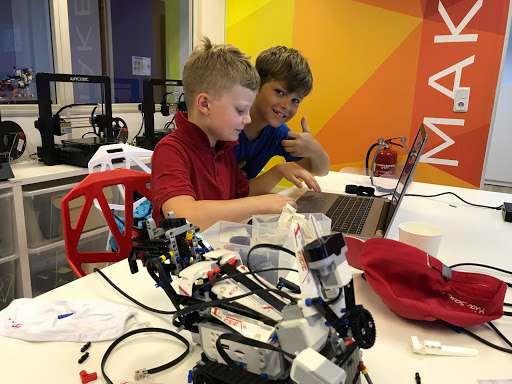 Robot School - Visual