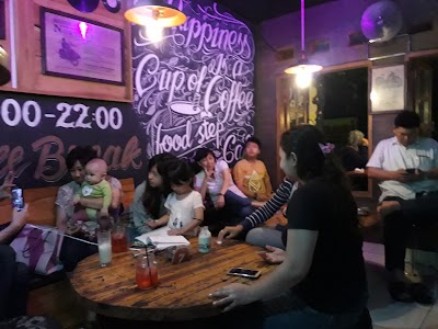 Photos of FoodStep Cafe & Iskandar Motor Sport