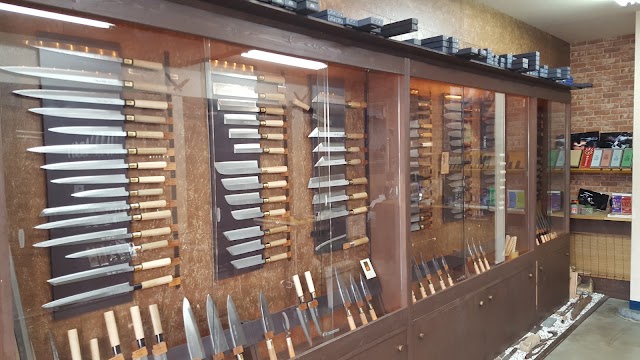 TOWER KNIVES OSAKA - タワーナイブズ大阪 － 新世界の包丁専門店