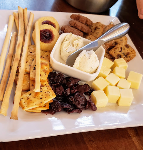 Thunder Bay Winery & Brew - Thumbnail
