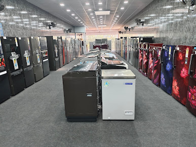 Af1qippqesacm1fx2x5d Bcmcuh37wh8sj0c6fusunu=s387 K No