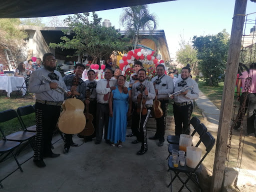 Mariachi aguila real de león gto