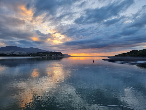 Raglan Boat Charters - Whaingaroa Wahinemoe - Thumbnail