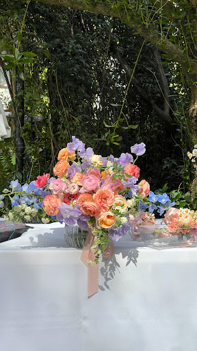 Chic Flowers - Thumbnail