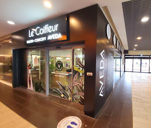 Photo n°18 de Le Coiffeur | Salon concept Aveda à Onet-le-Château (Salon de coiffure)
