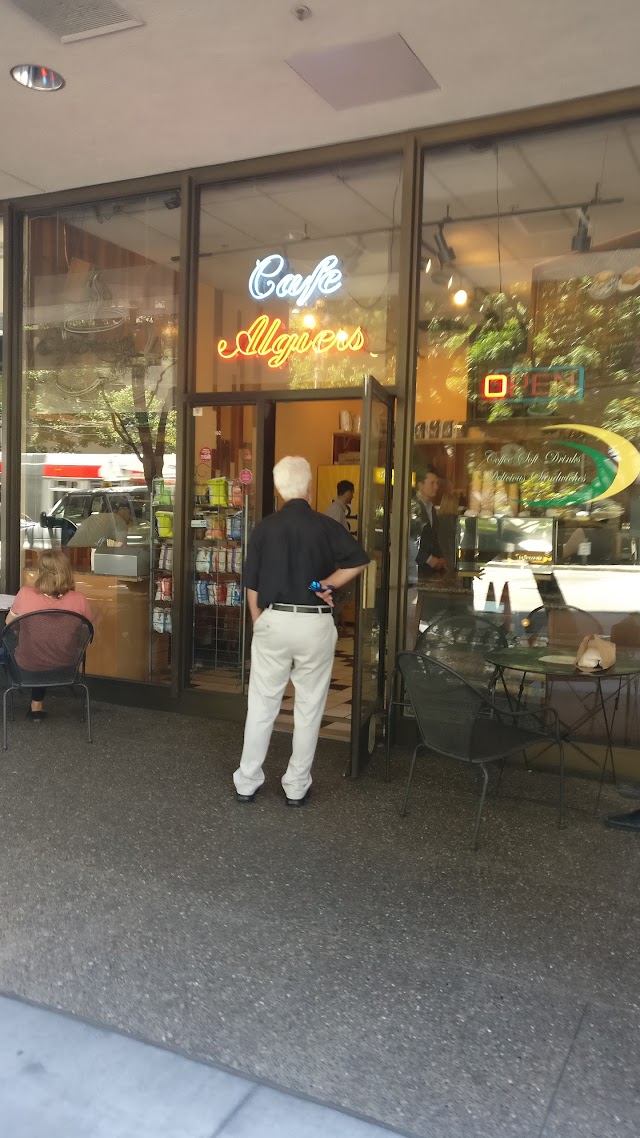 Cafe Algiers