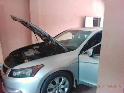 Photos of i2e autocare