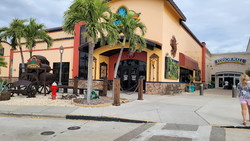 Edison Mall - Visual