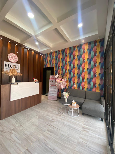 Hevi Beauty Care Sintang