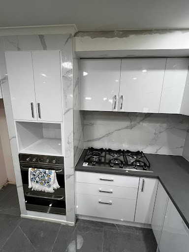 DIY Cabinets - Thumbnail