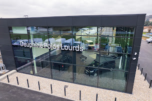 Photo n°1 de Mercedes-Benz Huillier Dauphiné Poids Lourds _ Nivolas-Vermelle à Nivolas-Vermelle (Concessionnaire de poids lourds)