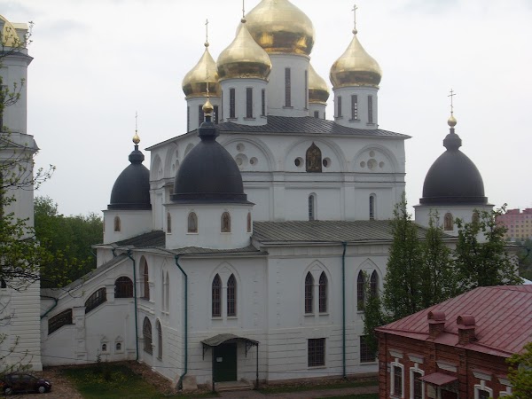 495 993. Казанская Церковь Дмитров. Церковь Казанской иконы Божией матери в Подлипичье. Подлипичье 4 Дмитров улица. Вадбольские в Дмитрове.