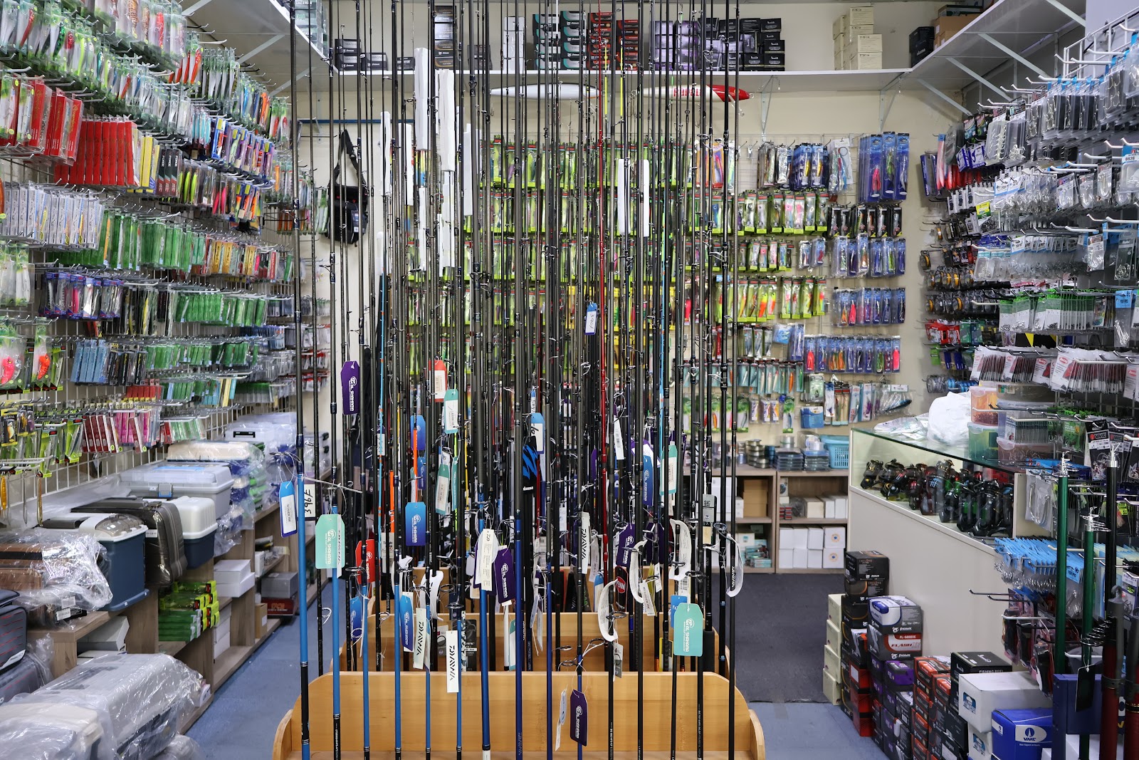 مؤسسة الشهامة للمعدات البحرية ولوازم صيد الاسماك - صورة 2