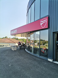 Photo n°6 de DUCATI BESANÇON-MOTOS BOX 25 à Franois (Concessionnaire de motos d'occasion)