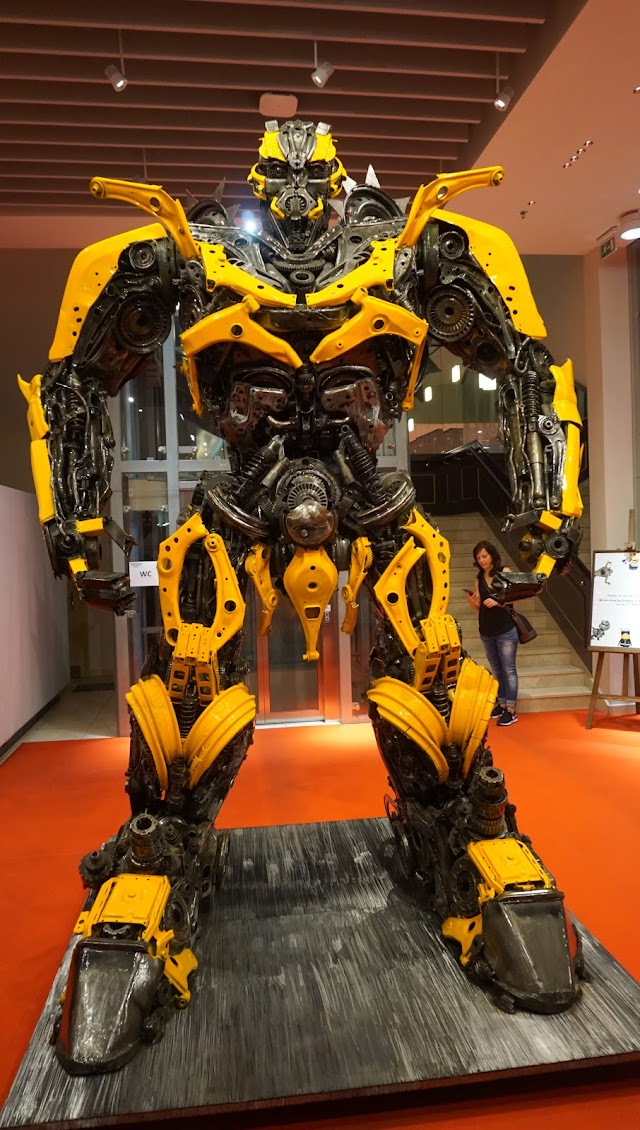 Gallery Of Steel Figures