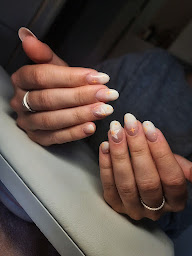 Photo n°5 de Doune Beauty à Montpellier (Salon de manucure)