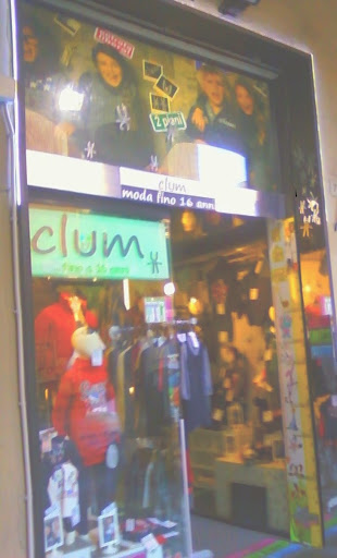 Clum - moda fino a 16 anni Logo
