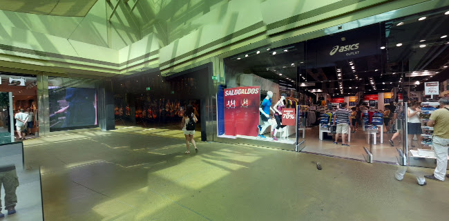 Av. Fonte Cova 400, 4485-592 Vila Do Conde Fashion Outlet