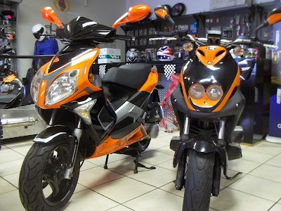 Photos of Maniacs Motorsport