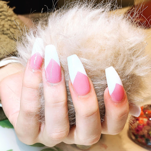 Aqua Nails - Visual