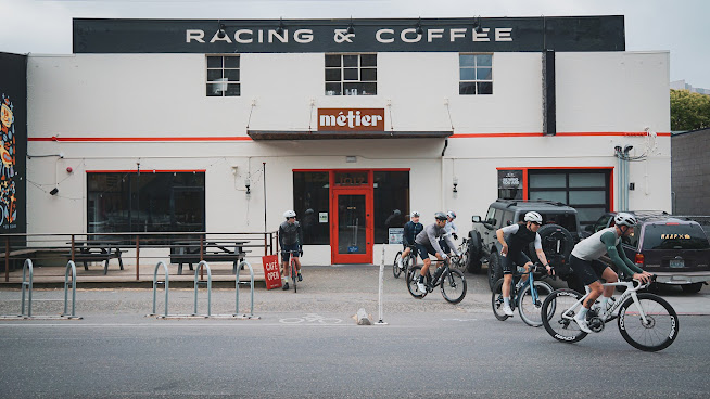 Métier Cycling & Cafe by null