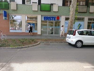 Békéscsaba Erste Bank Időpőont