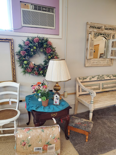 Classy Consignments, Inc. - Visual