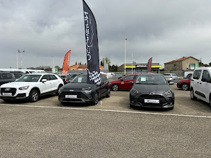 Photo n°28 de Carrosserie DELENNE à Alès (Atelier de carrosserie automobile)