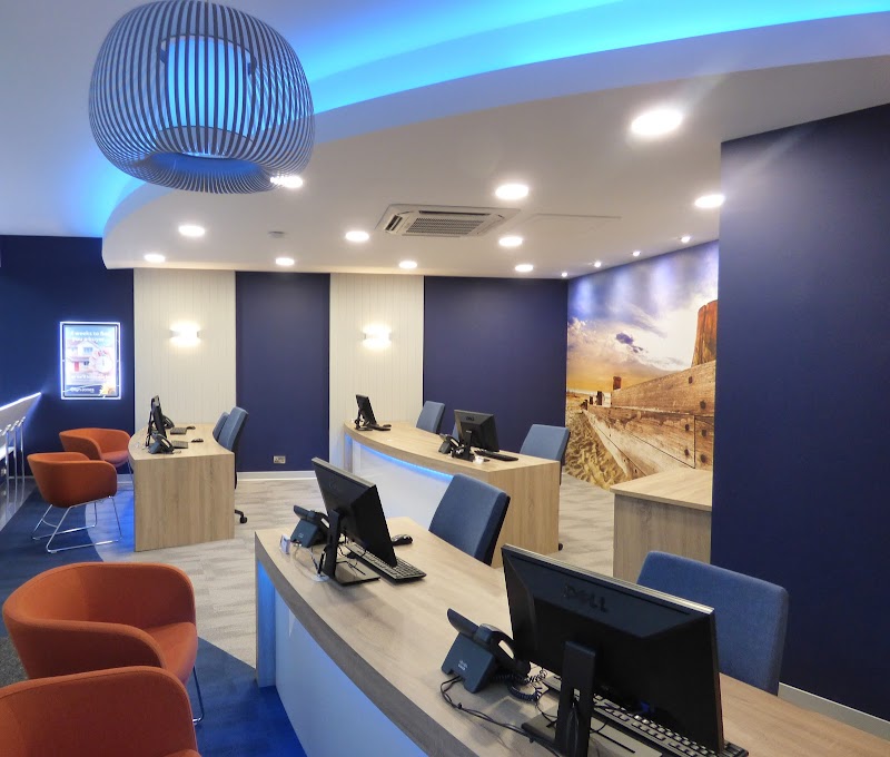 Glyn-Jones Estate Agents photo 3