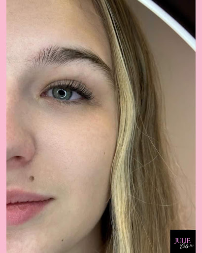 Julie Cil Beauty Gallery - France